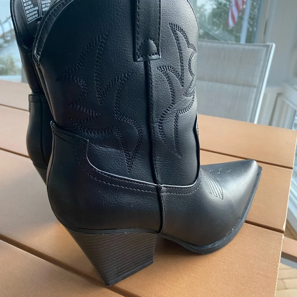 SO Goods Tapanga short black western boots - Picture 3 of 9